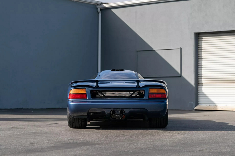 Thật vậy, những điều tưởng tượng đó đã trở thành hiện thực với việc Jaguar tung ra loạt cuộc đua riêng vào năm 1991, người chiến thắng trong cuộc đua cuối cùng tại Spa-Francorchamps giành được giải thưởng trị giá 1 triệu đô la. Vào thời điểm quá trình sản xuất kết thúc, khoảng 53 chiếc XJR-15 đã được sản xuất.