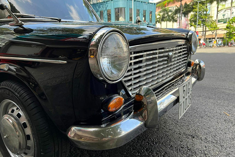 Phạm vi hoạt động giảm dần, với MG 1300 bị loại bỏ vào năm 1971 và Wolseley 1300 vào năm 1973. Chiếc ADO16 cuối cùng của Anh, chiếc Vanden Plas Princess 1300, rời nhà máy vào ngày 19/6/1974. Khi British Leyland thay thế ADO16, nó đã được thay thế theo nhiều cách khác nhau.