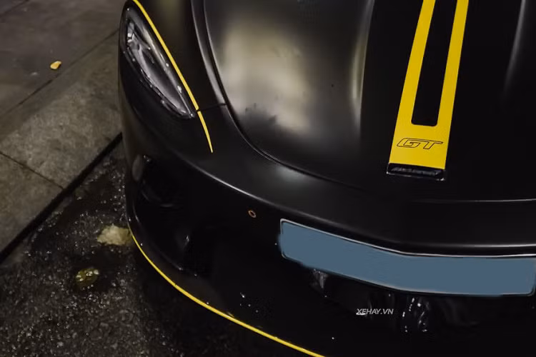 Theo nhà sản xuất, GT có khối lượng nhẹ, gia tốc nhanh và phản ứng nhạy hơn bất kỳ mẫu xe nào khác trong phân khúc Grand Tourer.