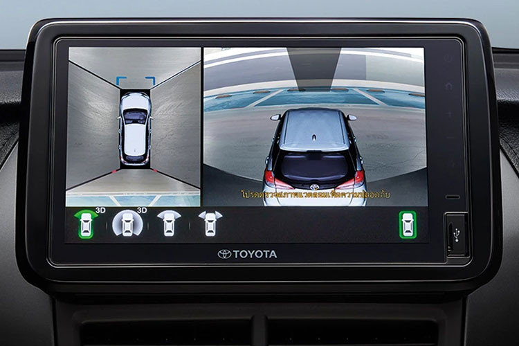 Trong đó, bản tiêu chuẩn chỉ có nội thất bọc nỉ, vô lăng bọc urethane, kính 1 chạm chống kẹt bên ghế lái, bảng đồng hồ analog, màn hình cảm ứng trung tâm 7 inch, hệ thống âm thanh 4 loa, 1 cổng USB Type A, 2 cổng USB Type C và cổng sạc 12V.