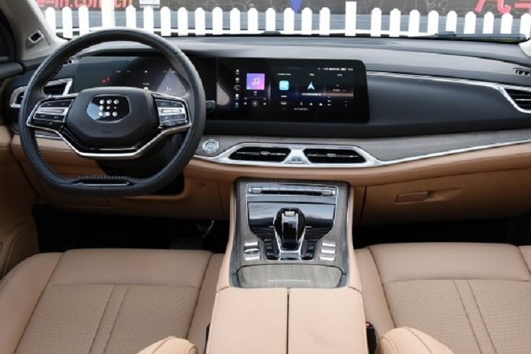 Chưa hết, trong thời gian diễn ra sự kiện, người dùng đặt hàng cũng có thể được hưởng vài chương trình khác với mức chiết khấu tài chính lên tới 6.000 nhân dân tệ và 30 ngày vấn đề chất lượng không phải lo lắng thay thế xe tăng gấp 4 lần quyền lợi trước khi được hưởng.