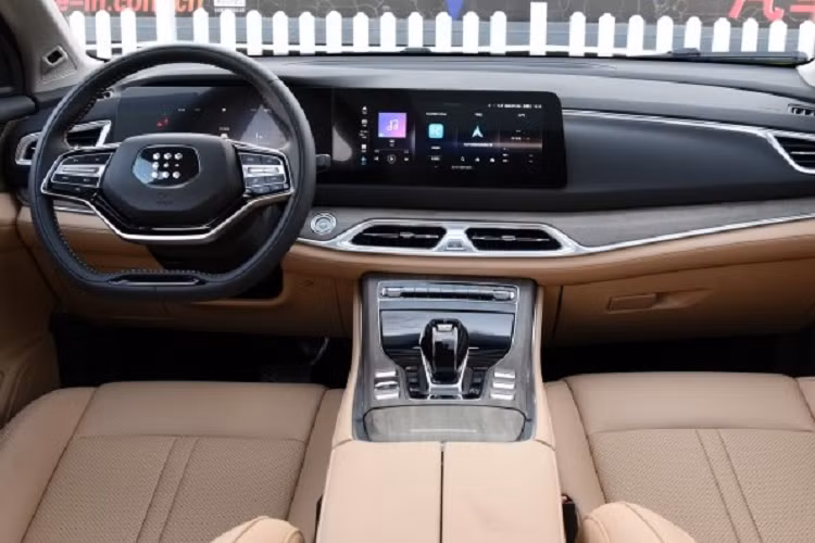 Chưa hết, trong thời gian diễn ra sự kiện, người dùng đặt hàng cũng có thể được hưởng vài chương trình khác với mức chiết khấu tài chính lên tới 6.000 nhân dân tệ và 30 ngày vấn đề chất lượng không phải lo lắng thay thế xe tăng gấp 4 lần quyền lợi trước khi được hưởng.