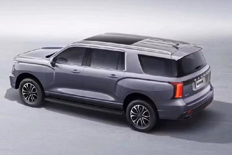 Còn tại thị trường quê nhà, thương hiệu con do Great Wall Motor (Trường Thành) thành lập đã gửi đi thông cáo báo chí với giới truyền thông Trung Quốc về việc chốt thời gian ra mắt cho chiếc xe SUV cỡ lớn H5 2023 của mình. Theo đó, mẫu xe này sẽ ra mắt vào Quý IV 2023. Haval H5 2023 mới dự kiến sẽ ra mắt vào Quý IV năm nay, xe được phát triển dựa trên cơ sở gầm bệ của xe bán tải King Kong Cannon.