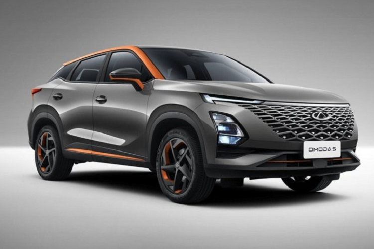 Cung cấp sức mạnh cho chiếc SUV này là 2 loại động cơ xăng: Thứ nhất là động cơ xăng 4 xi-lanh, tăng áp, dung tích 1.5L, sản sinh công suất tối đa 156 mã lực và mô-men xoắn cực đại 230 Nm. Động cơ này đi với hộp số tự động biến thiên vô cấp CVT.