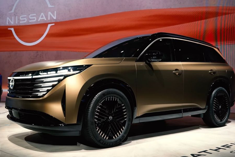 Cách đây vài năm, Nissan đã giới thiệu mẫu xe Pathfinder tại Hoa Kỳ, tuy nhiên mẫu xe này lại chưa được bán tại Trung Quốc. Mới đây, tại sự kiện Triển lãm Ô tô Thượng Hải, các khách hàng Trung Quốc đã được chiêm ngưỡng Nissan Pathfinder 2023 mới dưới dạng concept với một diện mạo hoàn toàn mới. 