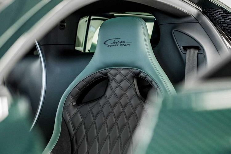 Nhiều khả năng ngay sau khi chiếc Chiron hoặc là Mistral và Bolide cuối cùng rời dây chuyền sản xuất, hãng xe nước Pháp có thể công bố sẽ chấm dứt kỷ nguyên của động cơ xăng W16, dung tích 8.0 lít đình đám nhất thế giới do mình tạo ra để chuẩn bị bước vào quá trình điện khí hóa dàn xe trong tương lai.