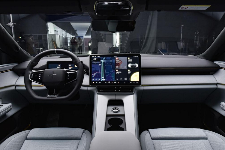 ... và hệ thống âm thanh Harman Kardon 12 loa. Loa sẽ được tích hợp vào tựa đầu ghế trước nếu khách hàng mua thêm gói phụ kiện tùy chọn Nappa Black. ... và hệ thống âm thanh Harman Kardon 12 loa. Loa sẽ được tích hợp vào tựa đầu ghế trước nếu khách hàng mua thêm gói phụ kiện tùy chọn Nappa Black.