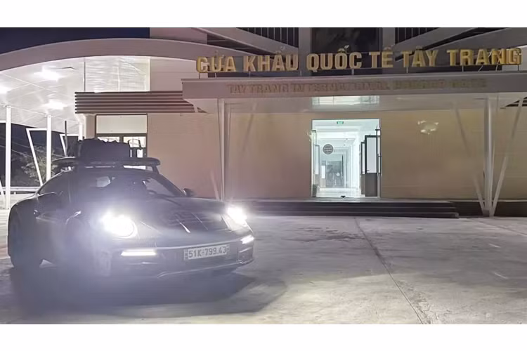 Nhiều khả năng số đồng hồ công tơ mét của chiếc xe thể thao giới hạn Porsche 911 Dakar của đại gia Hải Phòng đã vượt trên 35.000 km, đây là 1 điều rất đảng nể cho tinh thần thích khám phá, dám trải nghiệm 1 mẫu xe gầm thấp của doanh nhân Hải Phòng. Như vậy, sau hơn 3 tháng rong đuổi trên các con đường ở Trung Quốc và sa mạc Gobi, đại gia Hải Phòng đã về nước an toàn.