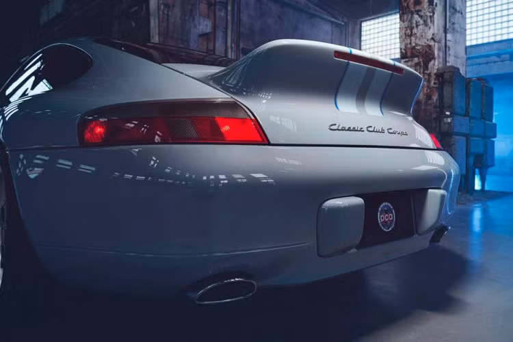 Ý tưởng về chiếc xe độc đáo này nảy sinh trong cuộc họp giữa đại diện của Câu lạc bộ Porsche của Mỹ với Alexander Fabig, hiện là Trưởng bộ phận Cá nhân hóa của Porsche Classic và nhà thiết kế Grant Larson của Style Porsche. Để giữ bí mật, chiếc xe có tên gọi nội bộ là “Project Grey”, biệt danh gợi nhớ đến “Project Gold” là chiếc 911 Turbo 993 mà Porsche Classic chế tạo vào năm 2018 từ các bộ phận nguyên bản.