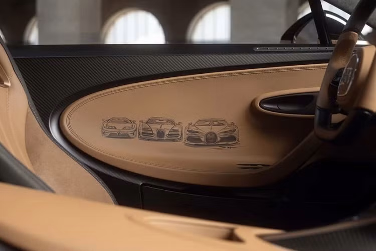 Bugatti Chiron Super Sport Golder Era sẽ được trưng bày tại Tuần lễ xe hơi Monterey diễn ra vào cuối tháng này.