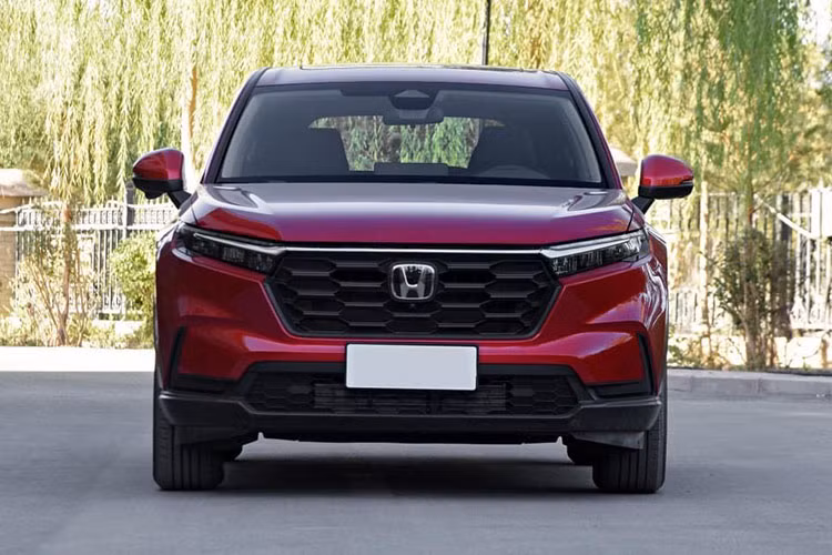 Giá xe Honda CR-V 2024 tại Việt Nam vẫn còn là ẩn số. Tuy nhiên, sẽ không ngạc nhiên nếu xe tăng giá so với mức 998 triệu đến 1,118 tỷ đồng hiện tại. Xe sẽ tiếp tục được lắp ráp trong nước như đời cũ.