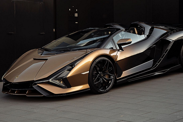 Hai con số giới hạn này khi ghép lại sẽ mang ý nghĩa là năm 1963 - năm thành lập thương hiệu Lamborghini. Lamborghini đã đặt thêm kí hiệu FKP 37 cho Sian để tri ân cựu chủ tịch Volkswagen Ferdinand Karl Piëch với năm sinh của ông là 1937.