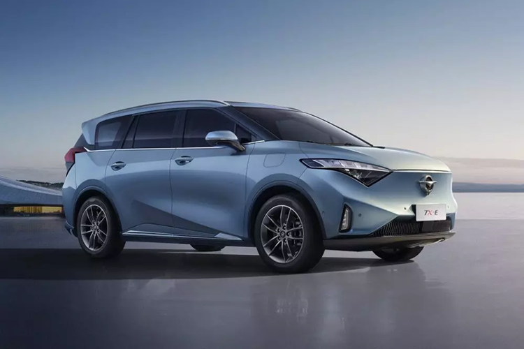 Từ hồi giữa năm nay, thông tin về việc thương hiệu ôtô Trung Quốc Haima ra mắt xe tại Việt Nam đã được lan truyền. Mãi đến nay, Haima mới công bố thời điểm giới thiệu xe ở thị trường Việt Nam. Cụ thể, vào ngày 17/12/2023 tới đây, Haima 7X và 7X-E sẽ ra mắt Việt Nam.