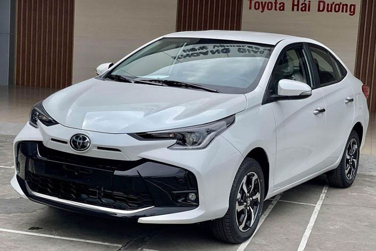 Toyota Vios Là mẫu xe lắp ráp trong nước nên khách mua Toyota Vios trong thời điểm này cũng được hưởng 50% lệ phí trước bạ từ Chính phủ, tương đương với mức ưu đãi không vượt quá 24 - 30 triệu đồng (tùy phiên bản). Tại một số đại lý cũng ưu đãi thêm từ 10 - 20 triệu cho khách mua xe.