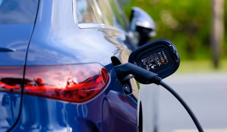 Xe dien chi “xanh” hon oto dong co dot trong sau moc 90.000km-Hinh-2