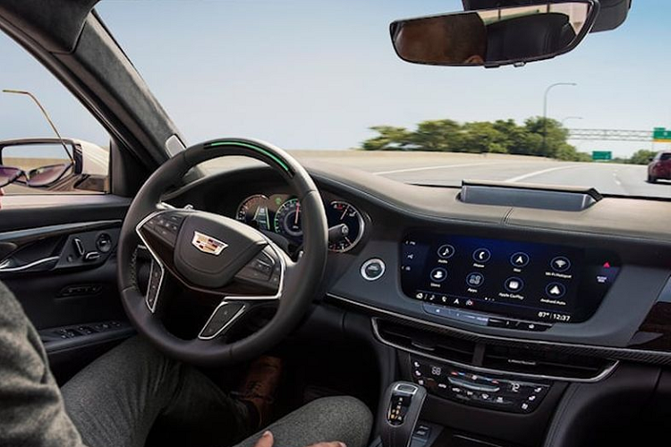 CarBuzz đã phát hiện ra một bằng sáng chế được nộp cho Văn phòng Bằng sáng chế và Thương hiệu Hoa Kỳ của General Motors. Theo đó, nhà sản xuất lớn thứ nhì thế giới đã đăng ký bản quyền cho hệ thống tính toán loại trừ thời gian dừng chờ tại các tuyến đường có đèn tín hiệu.