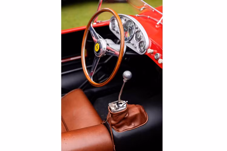 Vào năm 2022, chúng tôi đã tổ chức lễ kỷ niệm 75 năm thành lập Ferrari với một dòng xe đặc biệt đại diện cho mỗi năm lịch sử của thương hiệu này, giờ đây chúng tôi muốn tri ân tới giải đua 24 Hours of Le Mans.”