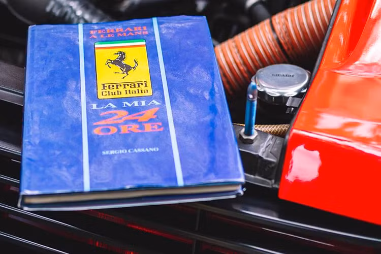 Cavallino và Chủ tịch kiêm Giám đốc điều hành Canossa Luigi Orlandini cho biết: "Ferrari là nhân vật chính trong Le Mans trong nhiều thập kỷ và đây là dịp cần thiết để kỷ niệm cột mốc đáng kinh ngạc này bằng một dòng Ferrari tuyệt vời đã làm nên lịch sử của cuộc đua nổi tiếng nhất thế giới.