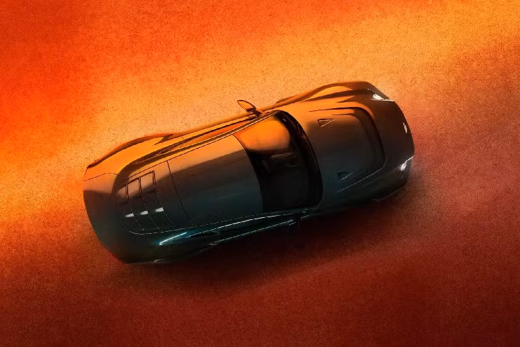 Hệ thống phanh gốm carbon với đĩa 410 mm phía trước và 360 mm phía sau. Phần đuôi Valour được thiết kế theo phong cách Kamm, với đuôi xe cắt thẳng xuống đột ngột thay vì kiểu vuốt dài thường thấy trên các mẫu xe đương đại.