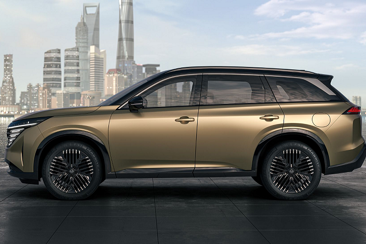 Hãng Nissan chưa công bố thông tin về khung gầm của Pathfinder mới. Tuy nhiên, có vẻ như xe sẽ dùng cơ sở gầm bệ D Platform cũ, tương tự Infiniti QX60. Nằm bên dưới nắp ca-pô của mẫu SUV này là động cơ xăng 4 xi-lanh, tăng áp, dung tích 2.0L, cho công suất tối đa 248 mã lực, dùng chung với Infiniti QX60 đang bán tại Trung Quốc.