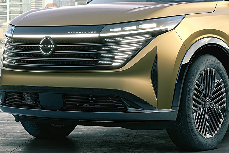 Theo dữ liệu trên trang web của Bộ Công nghiệp và Công nghệ Thông tin Trung Quốc, mẫu xe này có kích thước dài x rộng x cao lần lượt là 5.130 x 1.981 x 1.767 mm cùng chiều dài cơ sở 2.900 mm. Với kích thước này, Nissan Pathfinder 2024 sẽ là đối thủ của Kia Telluride và Hyundai Palisade sắp ra mắt Việt Nam.