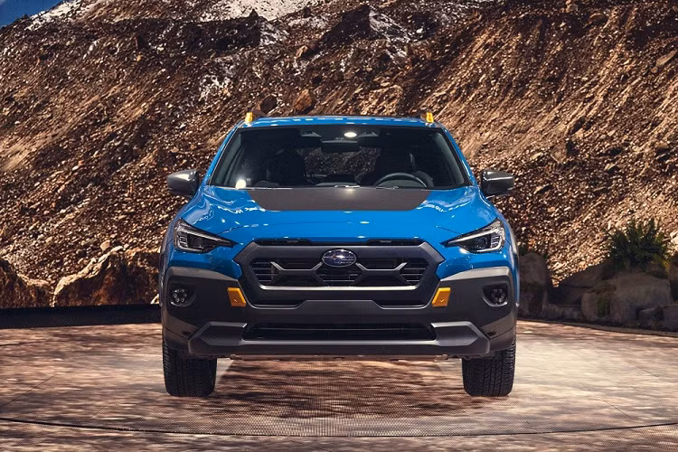 Tại thị trường Mỹ, giá xe Subaru Crosstrek Wilderness 2024 khởi điểm từ 33.290 USD (khoảng 782 triệu đồng). Xe sẽ cạnh tranh với những đối thủ như Honda HR-V và Toyota Corolla Cross. 