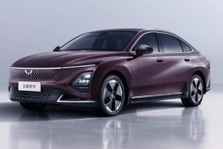 Về sức mạnh, phiên bản thuần điện sẽ được trang bị mô-tơ điện có công suất tối đa 100 kW, phiên bản plug-in hybrid sẽ được trang bị hệ thống plug-in hybrid gồm động cơ 1.5L và mô-tơ điện, với động cơ có công suất tối đa 78 kilowatt.