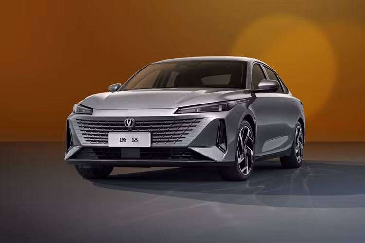 Mức giá xe Changan Yida 2023 tại thị trường tỷ dân Trung Quốc nằm trong khoảng từ 89.900 nhân dân tệ đến 110.900 nhân dân tệ (tương đương 310 triệu đồng đến 382 triệu đồng).