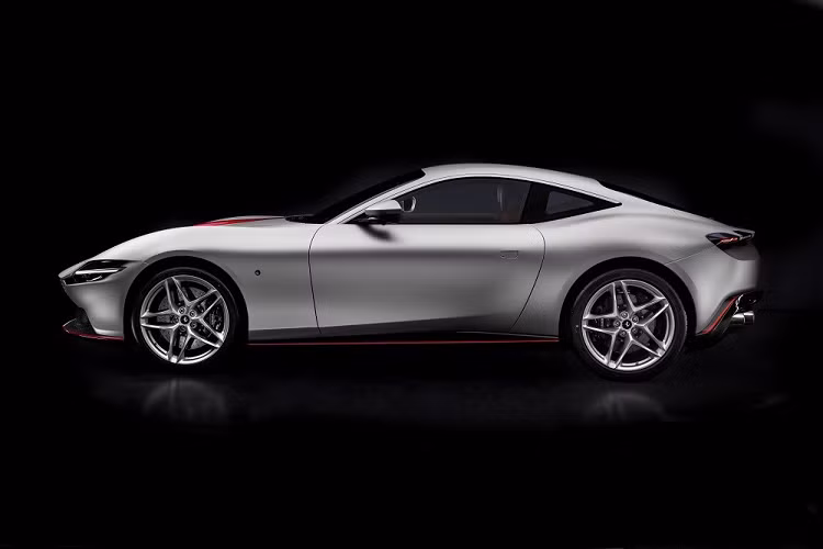 Hiện giá xe Ferrari Roma có một không hai tại Trung Quốc chưa được hé lộ. Tại Việt Nam, siêu xe Ferrari Roma hiện đang được phân phối chính hãng với giá 20,7 tỷ đồng.