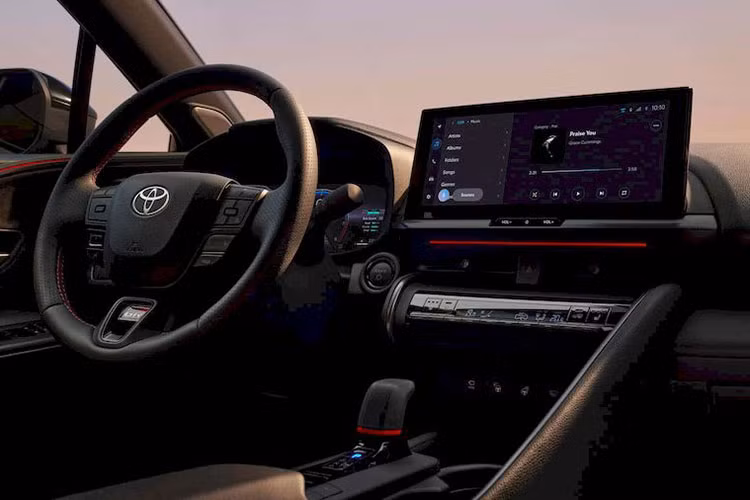 Can canh Toyota C-HR 2024, 