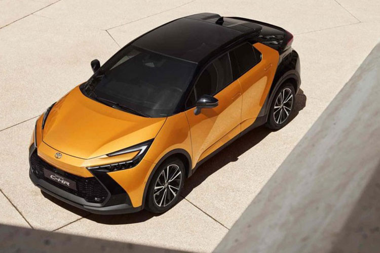 Can canh Toyota C-HR 2024, 