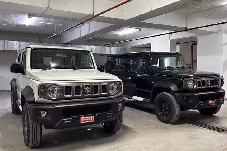 Suzuki Jimny 5 cua tu 513 trieu dong tai Indonesia, cho ve Viet Nam?-Hinh-11