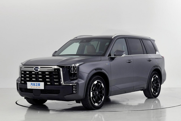 Khách đặt mua xe SUV GAC Trumpchi ES9 ngay từ bây giờ sẽ nhận được khoản giảm tiền mặt lên đến 20.000 nhân dân tệ, tương đương 65 triệu đồng, bên cạnh trừ tiền mặt, người mua còn hưởng được Huawei Mate 60 Pro tùy chỉnh và dữ liệu cơ bản miễn phí trọn đời.