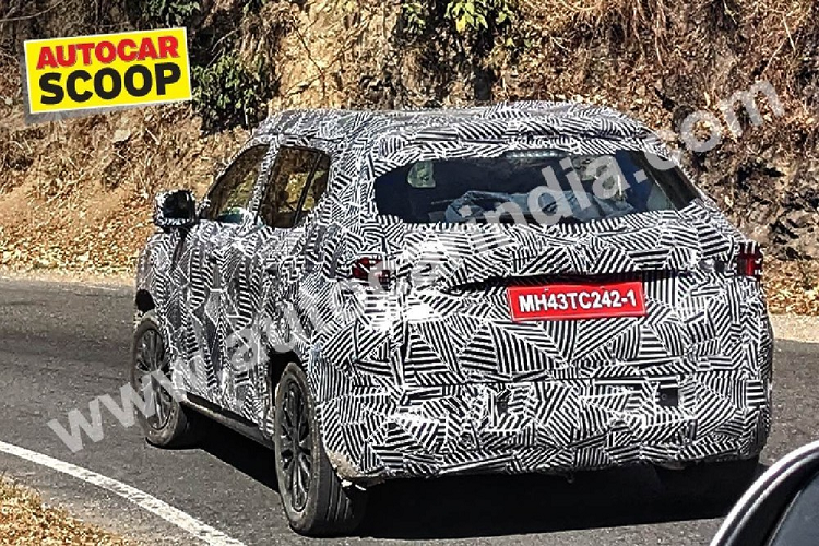 Sau đó, xe sẽ được bổ sung phiên bản hybrid. Mẫu SUV cỡ B này sẽ không có tùy chọn động cơ diesel giống với Honda City 2023. Hãng Honda cho biết Elevate là mẫu SUV hoàn toàn mới chứ không phải phiên bản đổi tên của một sản phẩm đang bán ở những thị trường khác.