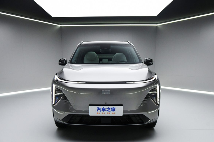 Trong số đó, Geely Galaxy đã bán được 13.711 chiếc trong tháng 10, tăng khoảng 5% so với tháng trước. Điều đáng nói là doanh số tích lũy của Geely Galaxy L7 2023 mới đã vượt 50.000 chiếc trong vòng 5 tháng kể từ khi ra mắt, trở thành "gà đẻ trứng vàng" cho hãng này.