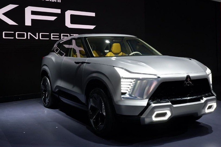 Tuy mẫu xe concept này ra mắt tại Việt Nam trước tiên nhưng Mitsubishi XFC pbản thương mại lại được phát triển theo thị hiếu của người tiêu dùng Indonesia. Theo Mitsubishi, hãng muốn phát triển XFC theo cách đã từng áp dụng thành công cho Xpander, đó là thu thập phản hồi của khách hàng Indonesia.