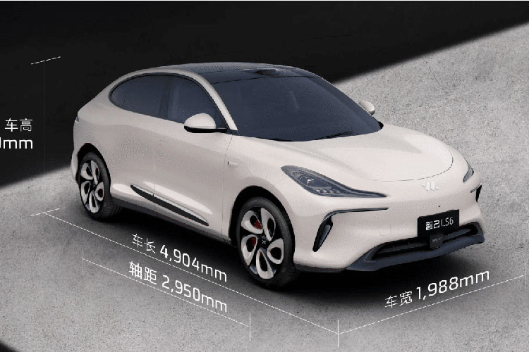 Ngoài ra, IM LS6 hỗ trợ sạc nhanh điện áp cao 800V, theo thương hiệu, chỉ mất 15 phút sẽ giúp xe có phạm vi hoạt động của pin thêm 500 km và 5 phút để tăng phạm vi hoạt động thêm 200 km.