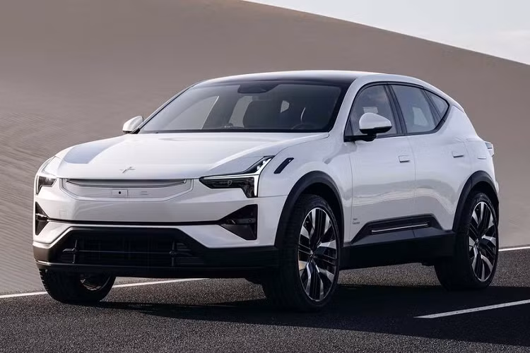 Polestar chính là công ty con của tập đoàn Geely, nổi tiếng trong lĩnh vực xe điện. Năm 2010, nhằm định hướng phát triển mở rộng ra thị trường quốc tế, Geely Holding Group đã mua lại hãng Volvo Cars từ Thụy Điển. Năm 2015, Volvo mua lại Polestar Performance và bắt đầu sản xuất các xe Volvo đi kèm cái tên Polestar.