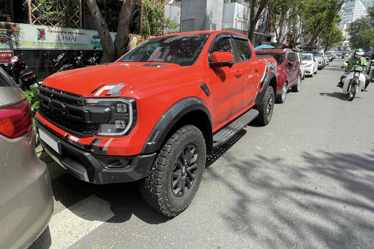 Can canh Ford Ranger Raptor 2023 tai Viet Nam, ban V6 tren 1,5 ty-Hinh-5