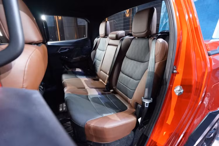 Theo kế hoạch, Isuzu D-Max 2024 sẽ bắt đầu được bán tại Thái Lan từ ngày 12/10 tới đây. Sau Thái Lan, mẫu xe bán tải này dự kiến sẽ tiếp tục được bán ở những thị trường Đông Nam Á khác như Việt Nam.