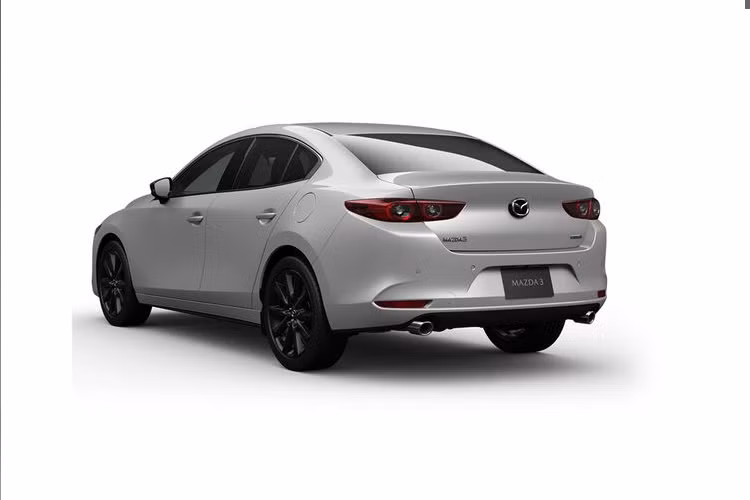 Xe sẽ chính thức có mặt tại các đại lý tại Nhật Bản từ đầu tháng 6 tới đây. Mức giá xe Mazda3 2023 bán ra từ 17.500 - 30.000 USD (khoảng 405 - 700 triệu đồng).