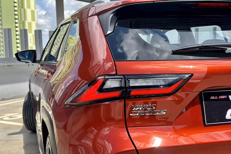 Nhìn chung, Toyota Yaris Cross 2023 ở Campuchia thua kém khá nhiều về mặt trang bị so với xe dành cho Indonesia mặc dù giá bán cao hơn. Sau Campuchia, mẫu SUV cỡ B này sẽ tiếp tục ra mắt những thị trường Đông Nam Á khác như Việt Nam.