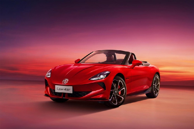 Xe sẽ chính thức bán ra tại thị trường châu Âu vào mùa hè năm 2024, giá xe MG Cyberster 2024 dự kiến từ 55.000 bảng Anh (tương đương 1,6 tỷ đồng) cho bản 1 động cơ cùng hệ dẫn động sẽ sản sinh công suất 310 mã lực.