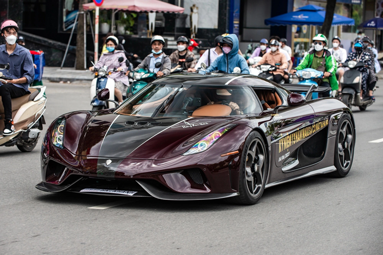 Không rõ chi phí cho lần đi sửa chữa này của xe Koenigsegg Regera bao nhiêu tiền, nhưng nhìn vào hành trình xe về nước đến đi khám bệnh, nhiều người không khỏi sợ hãi với các siêu xe đắt tiền, không có đại lý chính hãng.