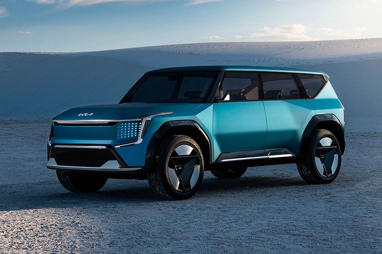 Cũng theo tài liệu rò rỉ này, mức giá xe Kia EV9 2024 thấp nhất là 56.000 USD và cao nhất 73.000 USD. Nếu chi thêm số tiền 4.800 USD, khách hàng Mỹ có thể trang bị hệ thống hỗ trợ lái tự động tùy chọn cho xe. Như vậy, Kia EV9 2024 sẽ rẻ hơn VinFast VF9 vốn có giá từ 83.000 USD ở thị trường Mỹ.