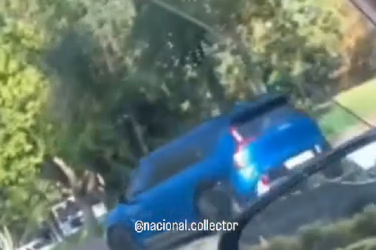 Tuy nhiên, theo tài liệu rò rỉ vào hồi cuối tháng 1/2023 vừa qua, mẫu xe này sẽ có 5 phiên bản với thông số kỹ thuật khác nhau. Trong đó, có 2 phiên bản dùng mô-tơ điện mạnh 200 mã lực và mô-men xoắn cực đại 340 Nm. 2 phiên bản khác sở hữu sức mạnh tương ứng là 400 mã lực và 515 Nm.