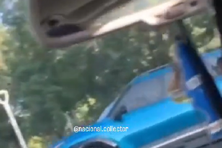 Ngoài ra, chiếc xe này còn dùng gương ngoại thất thông thường thay vì loại camera kỹ thuật số như xe concept. Đặc biệt, cản trước và cản sau của chiếc EV9 này còn không giống với hình ảnh do hãng Kia tung ra trước đó. Có vẻ như đây là phiên bản GT-Line hoặc GT thể thao hơn của mẫu ô tô điện này.