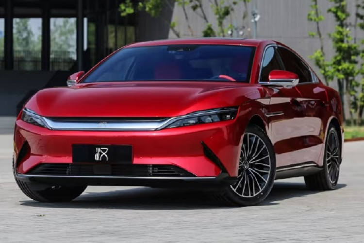 BYD doanh so vuot Ford, thanh hang xe ban chay thu 4 the gioi