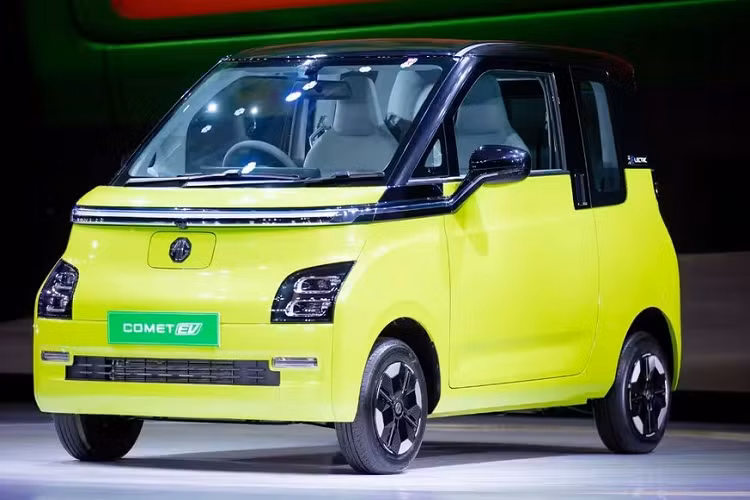 Trong sự kiện ra mắt thị trường Việt Nam, ông Trần Nam Thắng, Giám đốc kinh doanh và marketing của SMV, đã hé lộ hãng sẽ tiếp tục đưa thêm nhiều dòng ôtô MG khác về Việt Nam với khoảng giá đa dạng, đáp ứng nhu cầu của người tiêu dùng. Trong đó, có cả mẫu xe MG chỉ 300 triệu đồng.