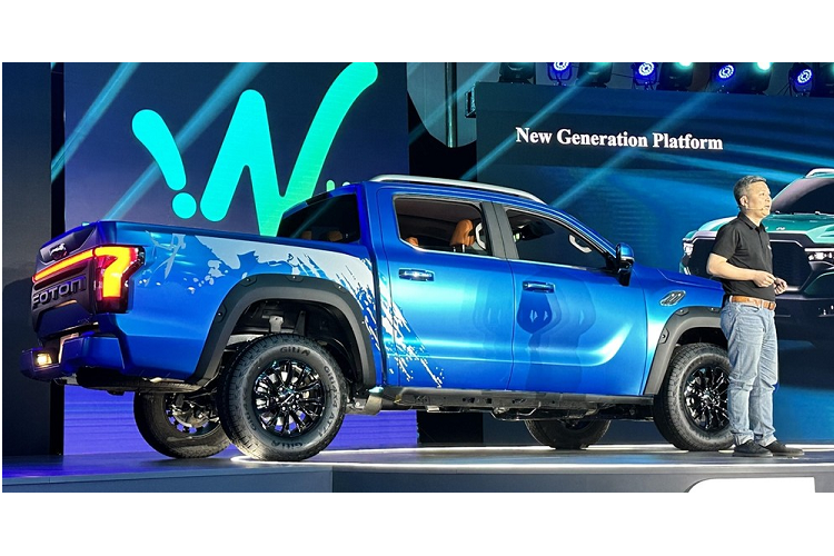 Về ngoại hình, bán tải Foton Mars 7 và Mars 9 áp dụng 2 phong cách thiết kế mặt trước khác nhau, nhưng hình dạng tổng thể khiến nhiều người liên tưởng đến các phiên bản cũ, chẳng hạn thiết kế lưới tản nhiệt và đèn pha phía trước của Mars 7 giống với Foton General G9 hiện tại.